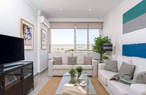 Encarnacion-Regina Apartment | Genteel Home Campana