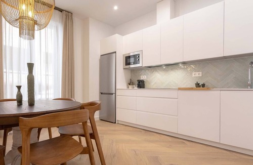 Granada City Center Apartment | Genteel Home Capiteles
