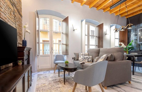 Central District Apartment | Genteel Home Catedral 201