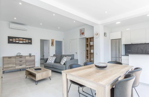 El Mas Bosca House | Gironés by Interhome