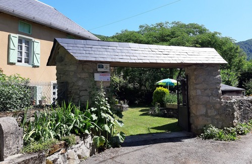 Ustou House | Gite Pyrénées Ariège Ustou – All-Season Rental