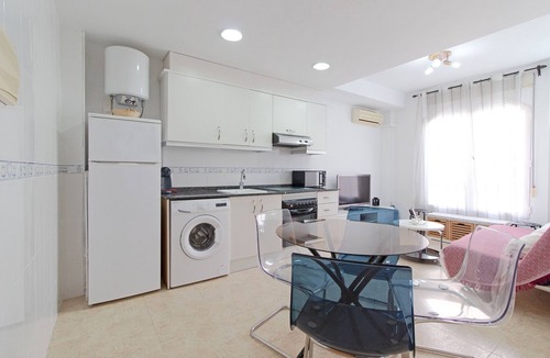 Sagunto Apartment | Global Properties: Practical flat very close to the sea in Puerto Sagunto