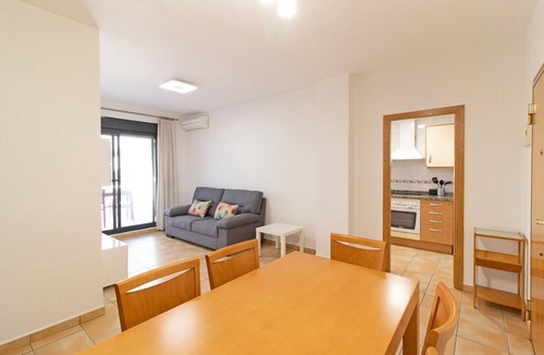 Canet de Berenguer Apartment | Global Vacacional: Apartment with large terrace in Canet