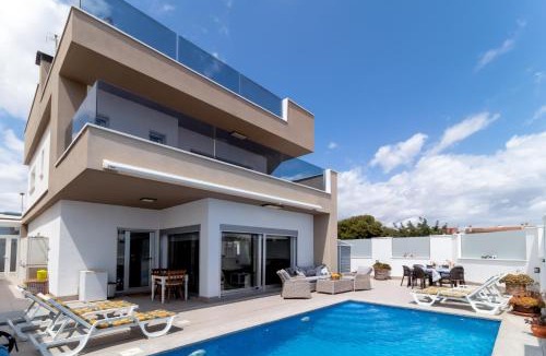 Pilar de la Horadada Villa | Golf & Sea Villa Lo Romero