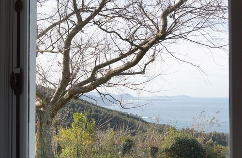 Cerdeira Villa | Golmar 13. Country house, sea views, and space!
