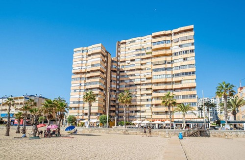 Coveta Fuma Apartment | Gorgeous apartment in El Campello with WiFi
