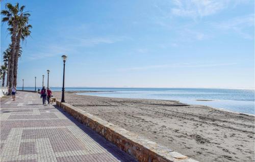 Los Alcazares House | Gorgeous Home In Los Alcázares With Wifi