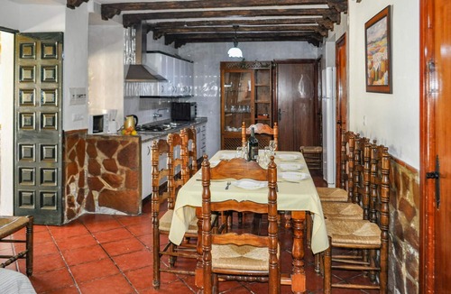 Montefrio House | Gorgeous home in Montefrío with private swimming pool, can be inside or outside