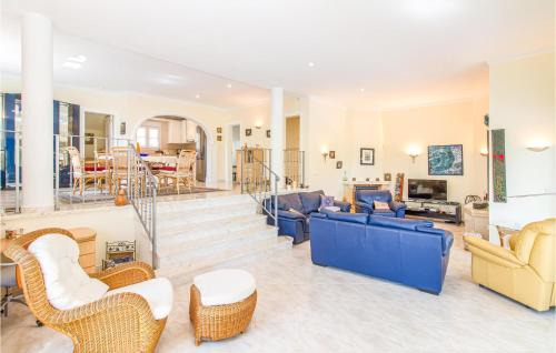 Orba House | Gorgeous Home In Trullent