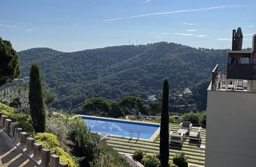 Sa Riera Villa | Gorgeous Modern Villa with amazing Sea view
