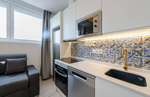 Malasana Apartment | GRAN VIA capitals, AMALFi