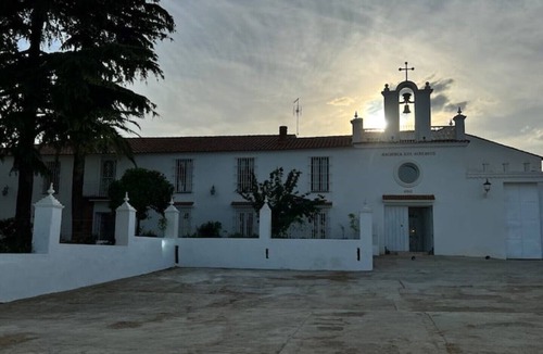 Monesterio House | Grand Cortijo for Friend Reunions with Boutique Services