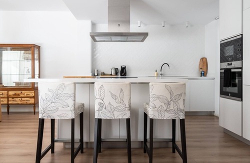 Sagunto House | Grand House in the Heart of Puerto - Modern, Renovated, Near Beach, 3 Terraces, WIFI