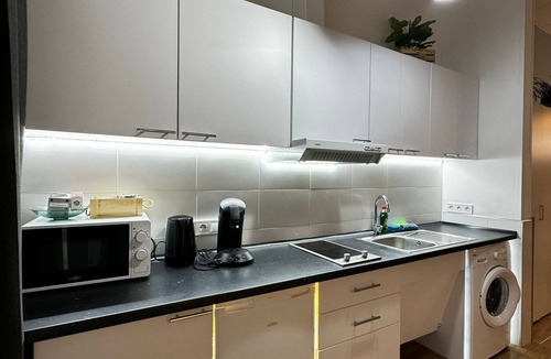 Poblats Maritims Apartment | Grandera Apart's - Lliri 32, Apart 5