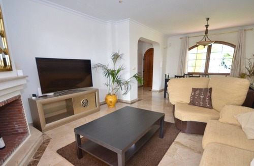 El Beal House | Great location with spectacular views