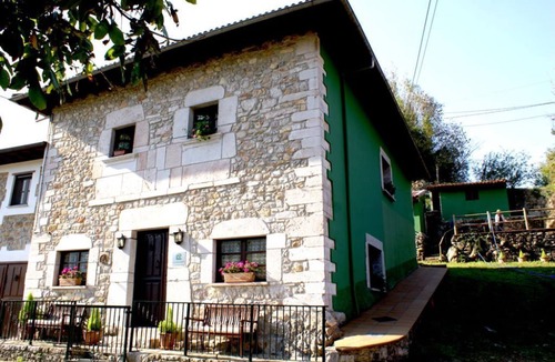 San Juan de Parres House | Green House