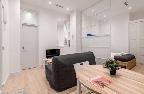 Imperial Apartment | GuestReady - Flat near Palacio Real