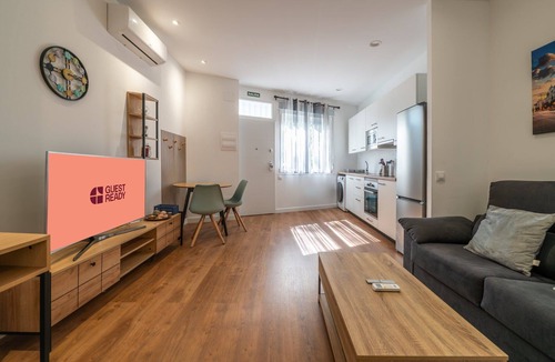 Pradolongo Apartment | GuestReady - Modern Studio near Downtown