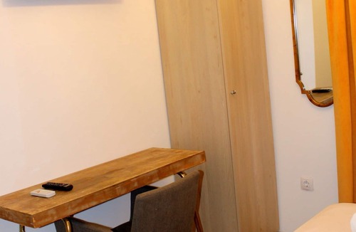 Historical Center Hotel | H.Doble San Eloy - One Bedroom Hotel, Sleeps 2