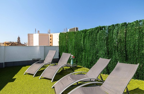 San Felipe Neri Apartment | H2M Suites 1 bedroom with rooftop terrace