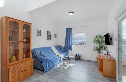 Moya Villa | Hacienda Los Adejo