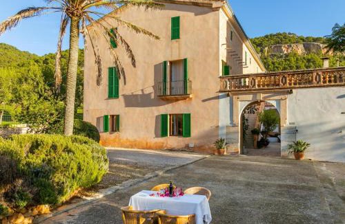 Andraitx House | Historical House in Mallorca Up To 8 Guests