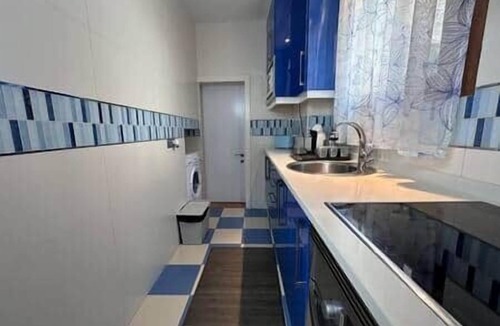 San Martin de Valdeiglesias House | House with Jacuzzi + Piped Music