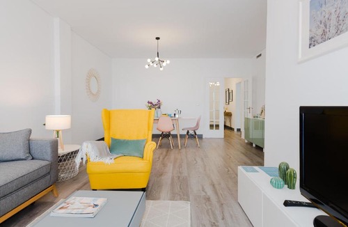 Poligono Alameda Apartment | Hola Málaga Premium Centro