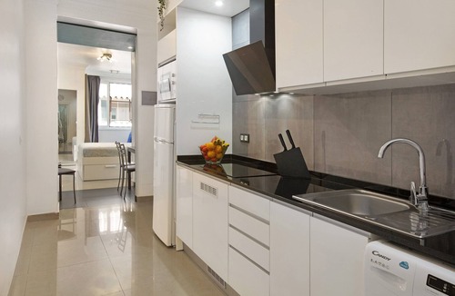 Las Palmas de Gran Canaria House | Holiday Home 'Beach Studio Apartment Canteras' with Sea View & Wi-Fi
