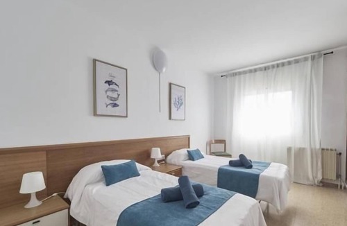 Sant Andreu de Llavaneres House | Holiday house Sant Andreu de Llavaneres for 1 - 14 persons with 7 bedrooms - Holiday home