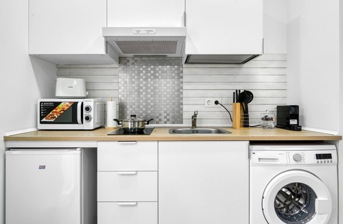 Campoamor Apartment | Holiday Apartment "Umihouse 13" with A/C & Wi-Fi