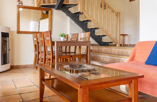 Pradollano Apartment | Holiday Apartment "Duplex 23 E" with Mountain Views, Private Terrace and Wi-Fi