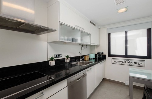 Poligono Alameda Apartment | Holiday apartment in Málaga city center