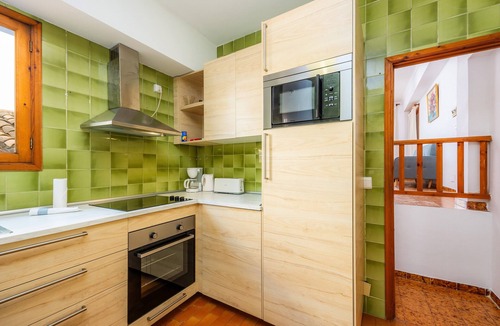 Cala Bona Apartment | Holiday Apartment "Voramar Mhm Cala Bona" with Sea View, Private Terrace & Wi-Fi
