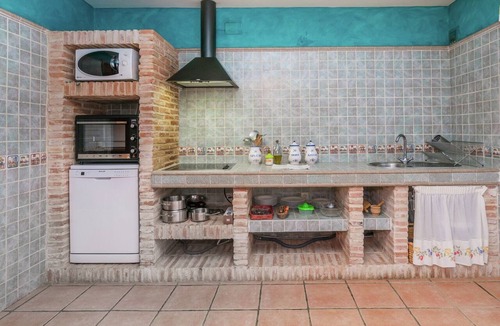 Herrera de Alcantara House | Holiday Home in Tajo Reserve with Pool