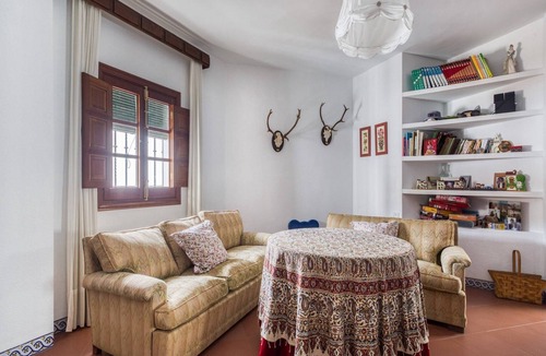 Higuera de la Sierra House | Holiday Home in Higuera near Hiking Trails
