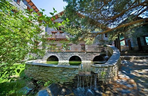 Condemios de Arriba Cottage | Holiday home El Refugio del Alto Rey for 35 people