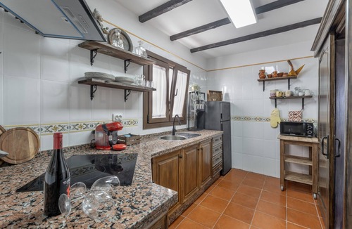 Granadilla de Abona House | Holiday Home 'Abuelo Manuel' with Sea View, Wi-Fi & Air Conditioning