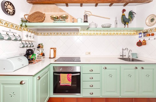 Ferreries House | Holiday Home 'Ca Savia' with Private Terrace and Wi-Fi