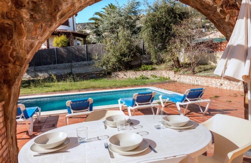 Calonge House | Holiday Home Cabanyes