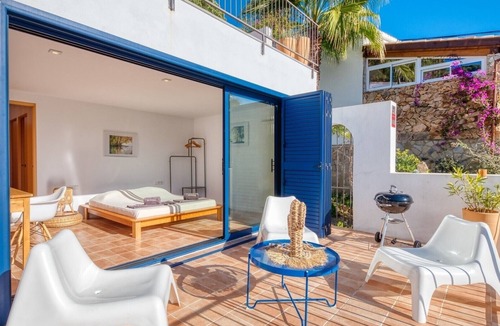 Tossa de Mar House | Holiday Home "Costacabana - Casa Adora" with Mountain View, Shared Pool & Wi-Fi