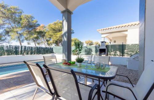 Riumar House | Holiday Home Gaviota 4 by Interhome