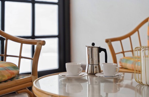 Alajero House | Holiday Home 'La Bodega' with Mountain View, Private Terrace and Wi-Fi