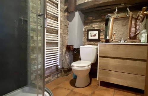 La Pola de Gordon House | Holiday Home 'La Casa De Peredilla I I - 4 Plazas' with Mountain View and Private Garden