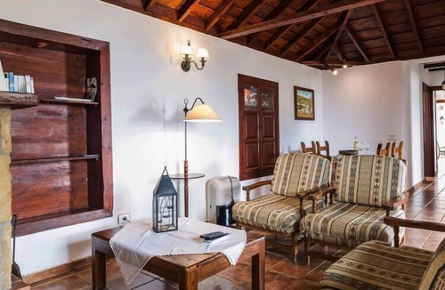 El Granel House | holiday home, Puntallana