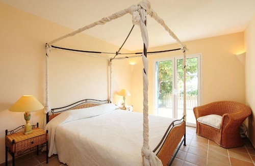 Sa Riera House | Holiday Home Villa Dubos