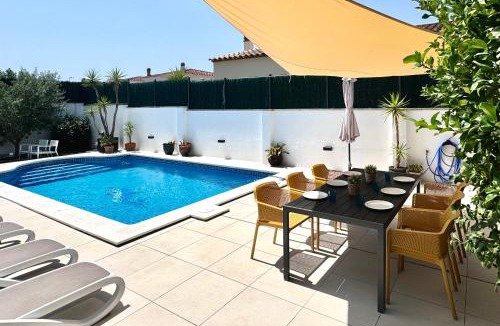 L'Escala House | Holiday Home Vinya