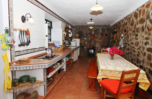 Alajero House | Holiday home with sensational views over the south coast