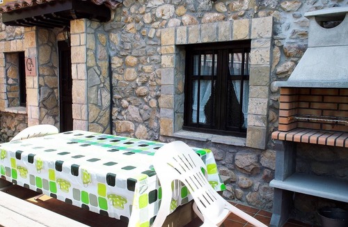 Obaya House | Holiday house Gobiendes for 3 - 4 persons with 2 bedrooms - Twin house