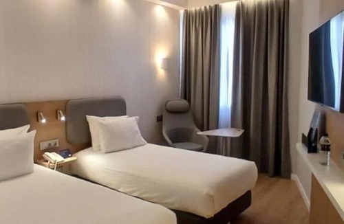 San Sebastian de los Reyes Hotel | Holiday Inn Express San Sebastian de los Reyes by IHG